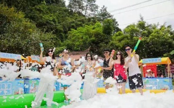 广旅集团启动2025年毕业季文旅营销活动 助力暑期市场消费升级
