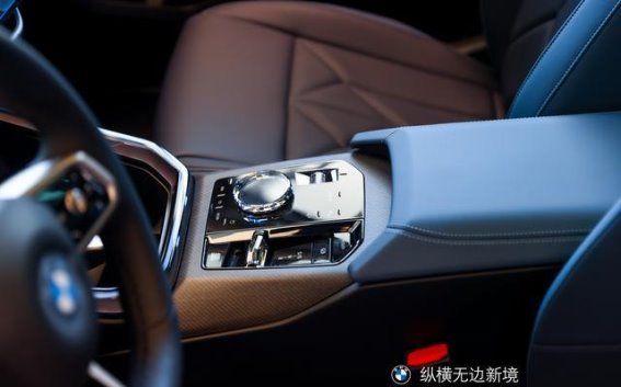 全新宝马X3长轴距版试驾感受：驾控与舒适的完美融合