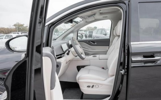 岚图梦想家PHEV：高端混动MPV的全方位优势