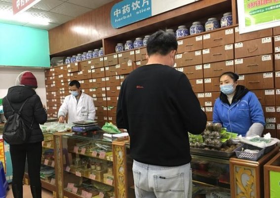 牛奶与胃溃疡：饮食误区的真相