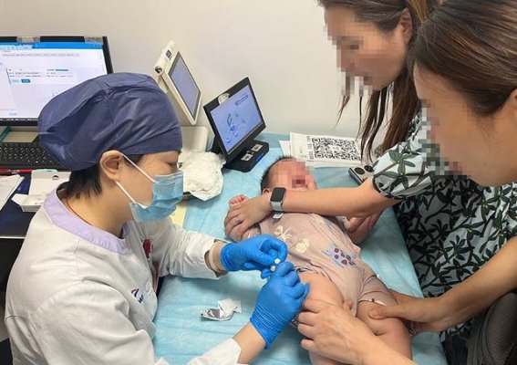 国内首个婴儿呼吸道合胞病毒预防针正式开放接种