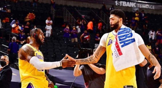 湖人之困：外线磨合与防守难题