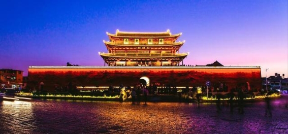 藏在云南的慢生活小城，米线8元一碗，60元住明清老宅