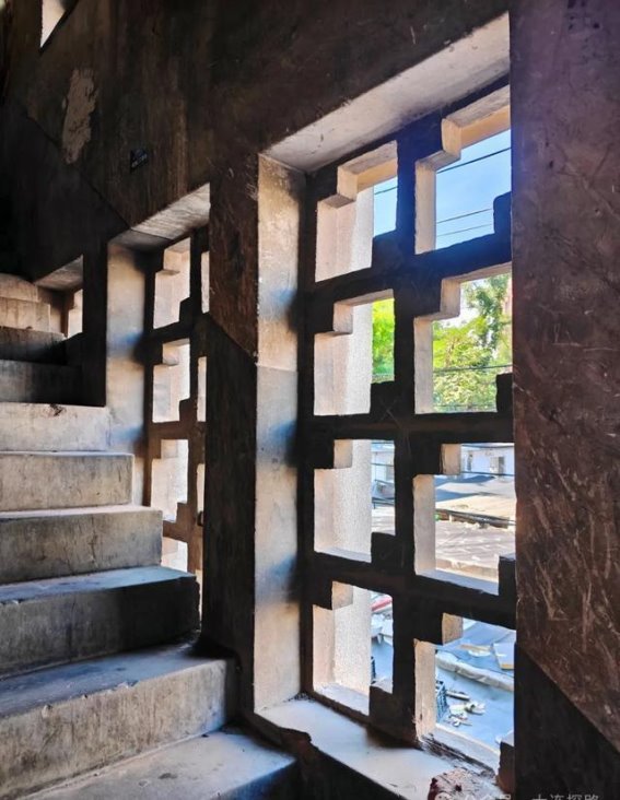 大连老街探秘：一面街的岁月痕迹