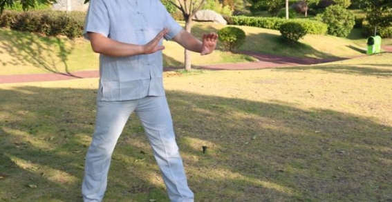 为什么人老了，病也就增多了？常见的这几种老年疾病，一定要了解