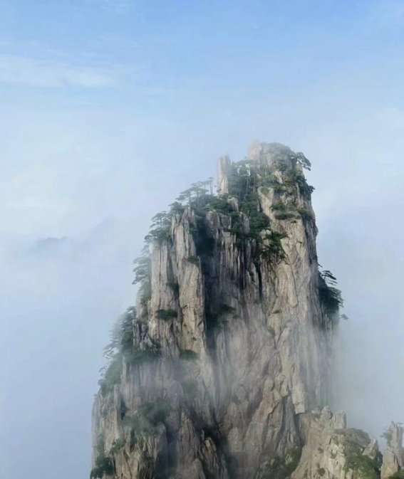 黄山一日游攻略：绝美景点与实用建议