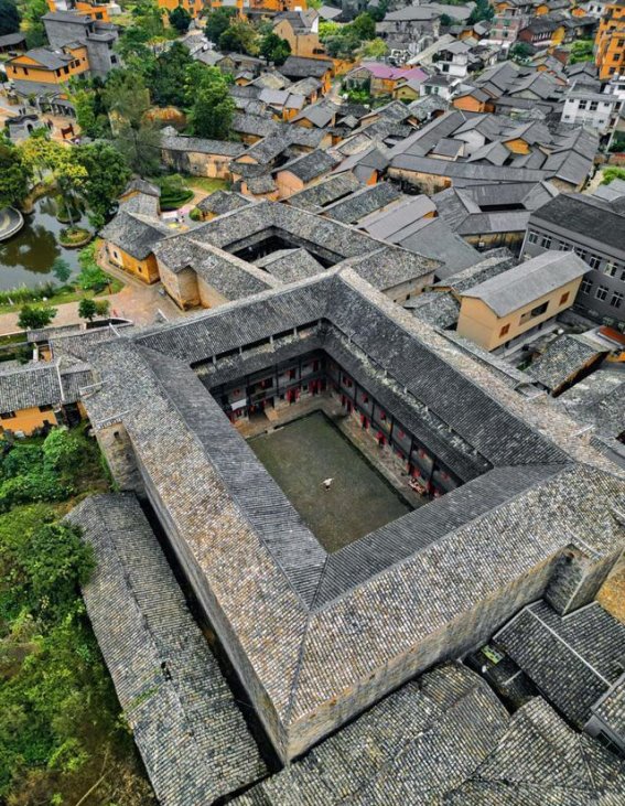 江西必游的8个景点：从庐山到婺源，最震撼的美景在这里