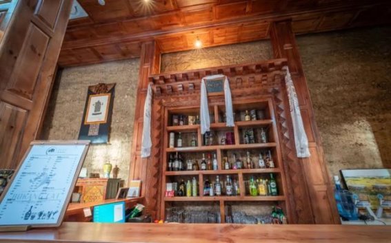 香巴拉的美学实践：博康噶布藏奢酒店的乡村振兴之道