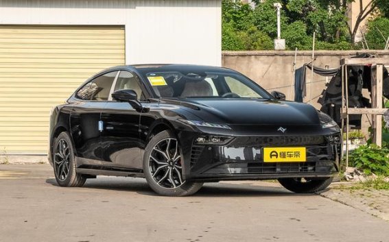 东风风行星海S7与东风奕派eπ007：同根生，谁与争锋？