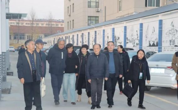 龙砂医学流派顾植山教授一行到访昌邑市中医院 深入探讨中医传承与创新