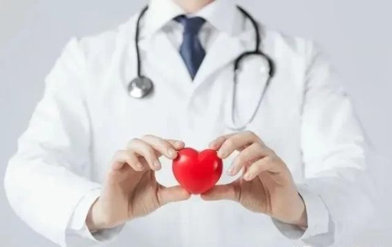 阿司匹林的正确服用时间与剂型选择：如何避免误区，确保药效