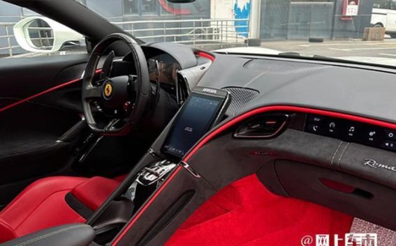 300多万入手法拉利Roma Spider，这台敞篷V8你会心动吗？