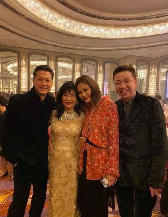 赵曾学韫的豪宅背后：从艰辛打工到慈善女皇的传奇人生