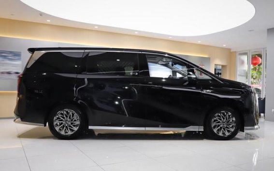 向往不止于行——传祺M8乾崑版智享上市，礼遇加码引领高端出行新风尚