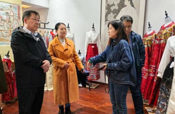 李广彬赴杭州六和塔调研曹县汉服文化展布工作