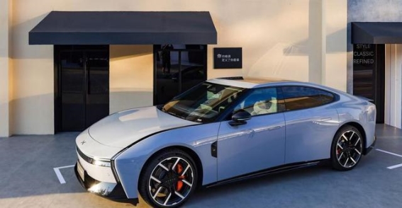 全新小鹏P7：智能轿跑的未来之选