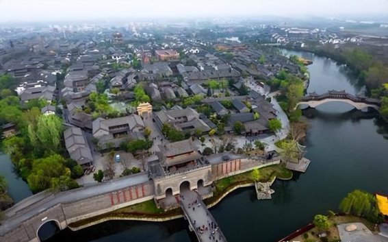 探访未被过度开发的旅行秘境：寻找宁静的自然之地