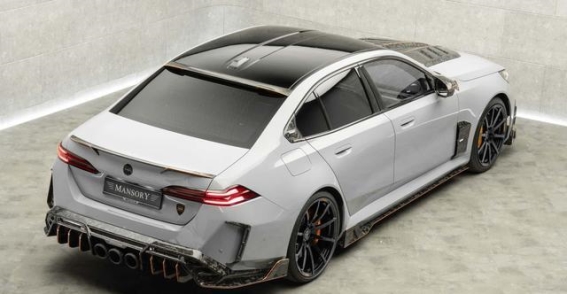 Mansory打造犀利宝马M5，碳纤维美学引爆视觉焦点