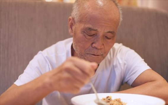 提醒老年人：超过60岁后，这5件事千万别做，保障健康和长寿