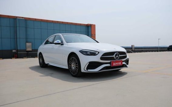 2024款奔驰C260L运动版二手车详评与试驾体验