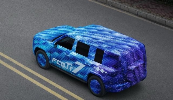 方程豹钛7官图首曝 城市最大方盒子SUV即将亮相