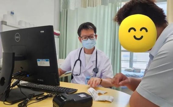 戒烟，刻不容缓——吸烟对健康的深远影响与戒烟的迫切性