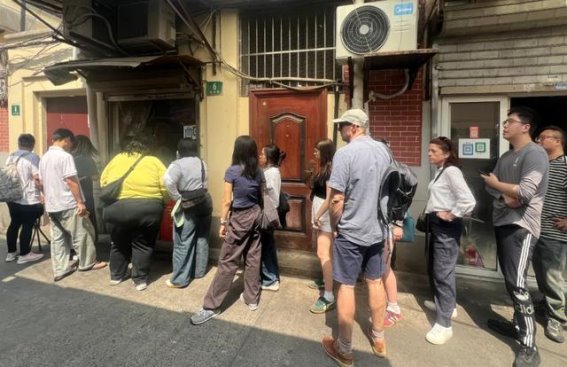 睦邻原点：小小蛋饼铺点燃背街活力