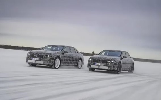 全新一代宝马3系曝光，外观内饰焕然一新，动力布局全面升级