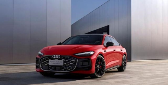 上汽奥迪A5L Sportback：豪华燃油车的智能化创新突破