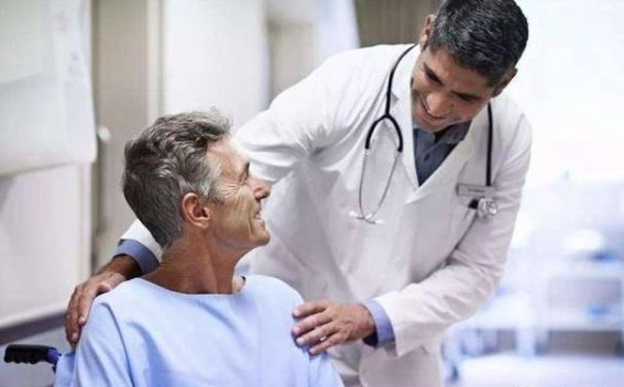 癌症初期的三大警示信号：不容忽视的身体异常