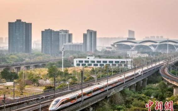 广铁集团实施第二季度列车运行图 助力春季旅游与区域经济协同发展