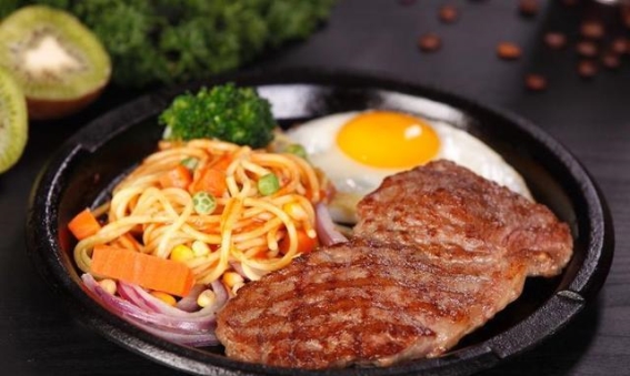 日常不良习惯，悄悄加剧骨质疏松的风险