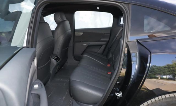 智领未来！2025款eπ007四大升级，引领Z世代出行新潮流