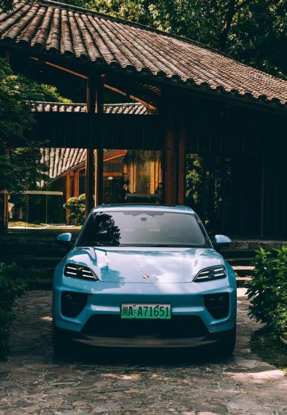 驱动驰骋天府——保时捷纯电动Macan南区试驾之旅