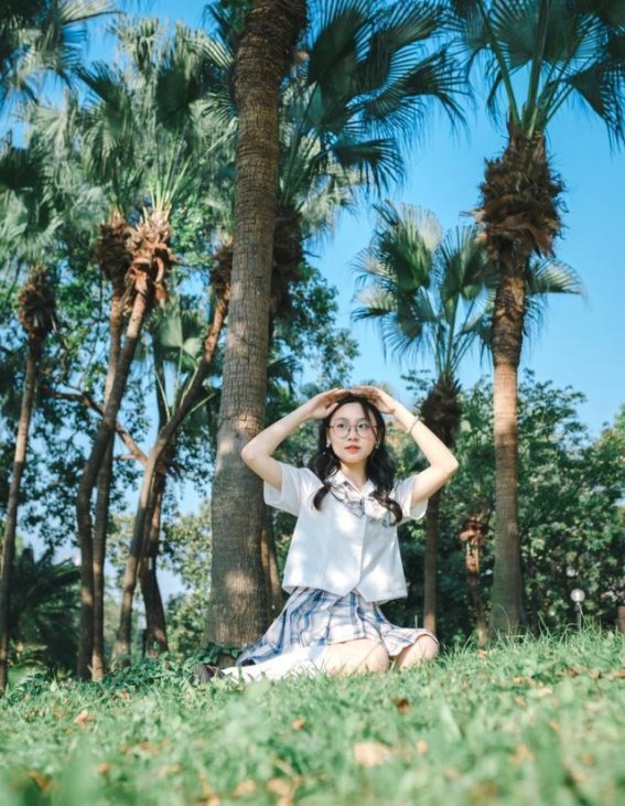 川藏线上的“穷游女”：从偏见到理解