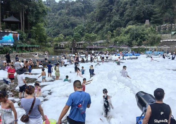 四川威远石板河：在盛夏酷暑中的清凉绿洲
