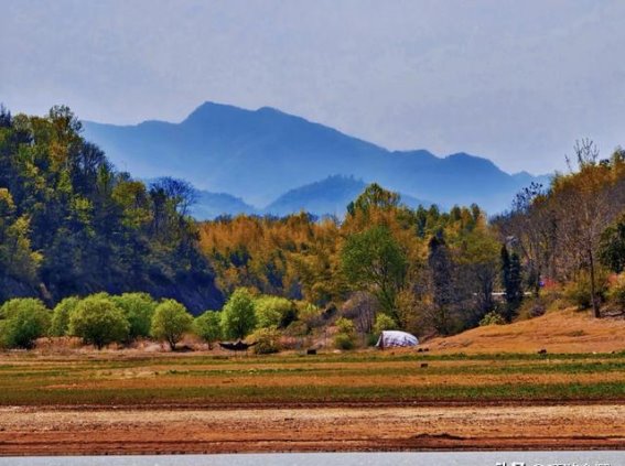 合肥周边的秘境——阿勒泰万佛湖分泰