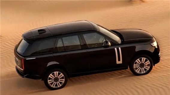 路虎揽胜纯电动版：科技与豪华的完美融合