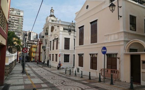 荷兰园文化巡礼：社区的魅力与欢庆