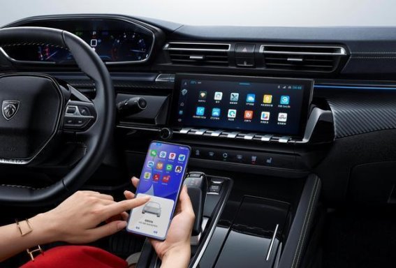 2025款东风标致新508L：兼具动感与实用性的B级轿车