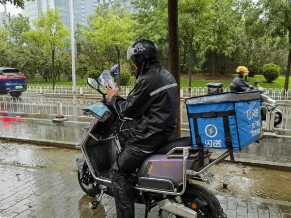 北京暴雨60小时