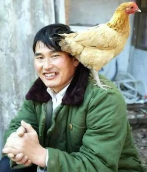 朱之文遭遇神秘“堵门”事件：白衣老者现身，究竟是何意图？