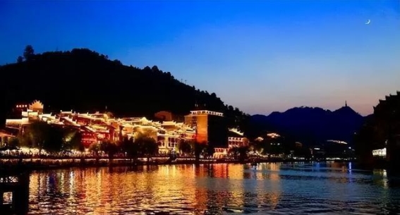 贵州之美：深度探访贵州十大旅游胜地