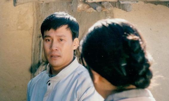 张世会：东北军人背后的演艺世家