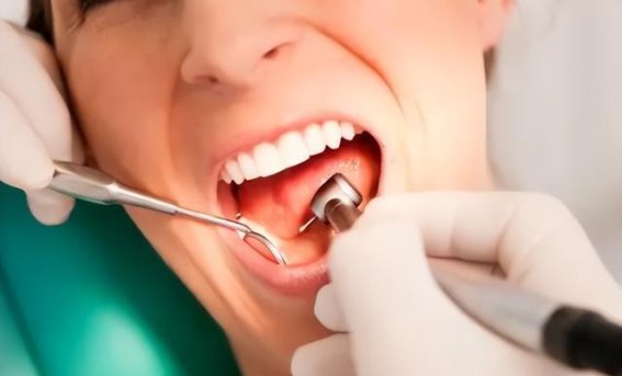 牙齿与寿命：60岁后保留多少颗才算正常？
