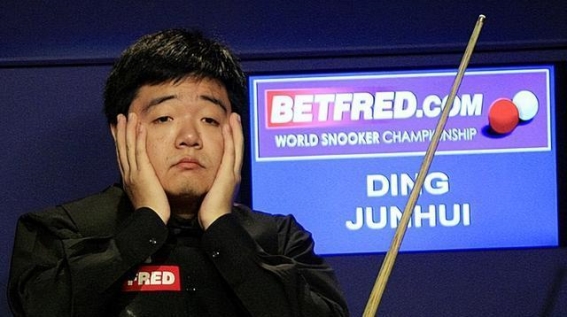 斯诺克巅峰与低谷：丁俊晖的人生棋局
