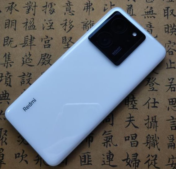 智能手机竞技场：价位在3500~4500元之间，一加、vivo、红米三款机型大比拼