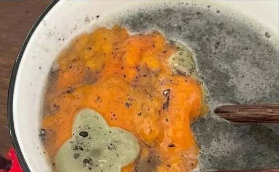 笑料百出！揭秘柿柿汤圆煮制技巧