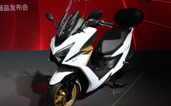 全新力作！光阳摩托ST250纪念版震撼上市，X350踏板车惊艳登场！