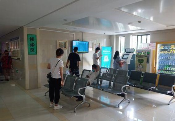 重生之路：李明的抗癌故事与健康生活的坚持